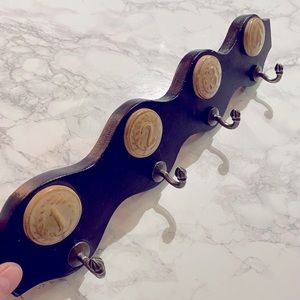 🧥 Coat Rack / Key Hook 🔑